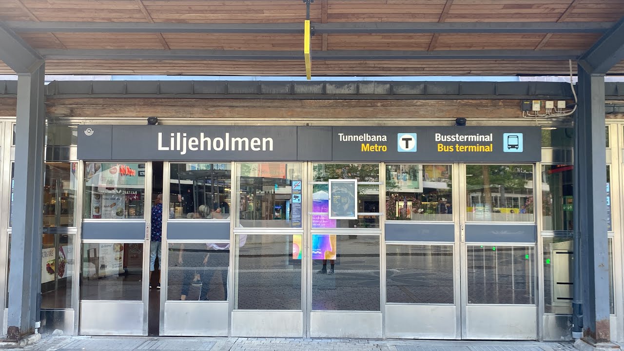 Utforskar Röda Linjen! Del 2(Östermalmstorg-Telefonplan)