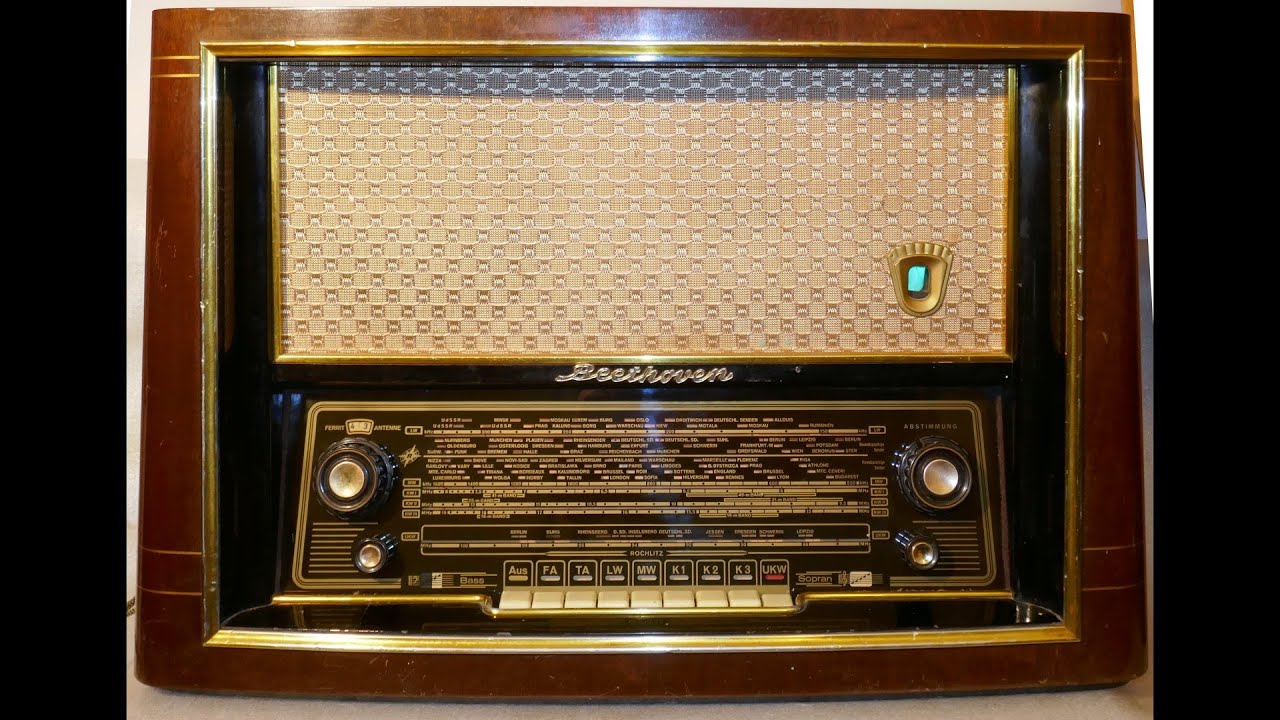 Beethoven2 Röhrenradio von 1956