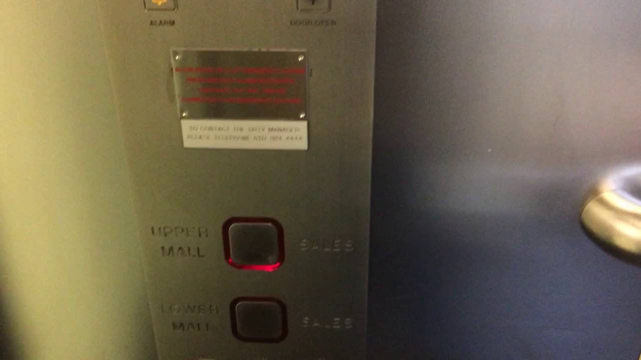 Express Evans Scenic Lift M&S Cribbs Causeway, Bristol