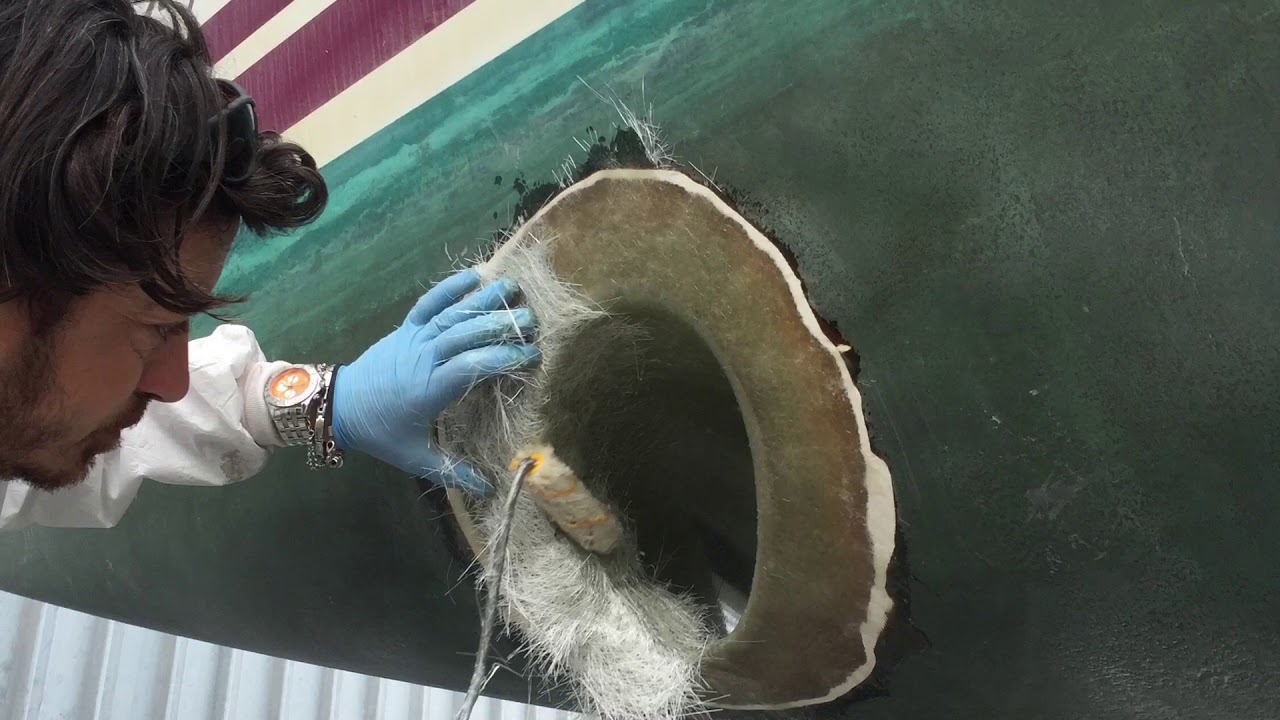 Installazione elica di prua