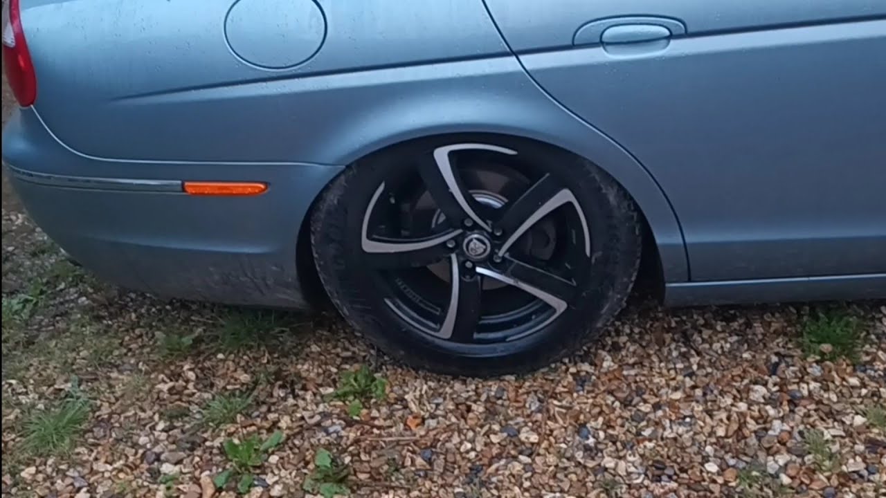 Jaguar S Type project Episode 3 | Rear suspension collapsed!!!
