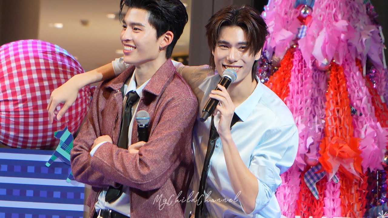 PondPhuwinPermpoon - รวมพลหลังงาน King Power #ThePowerGiftivalxPondPhuwin #ThePowerGiftivalxPermpoon