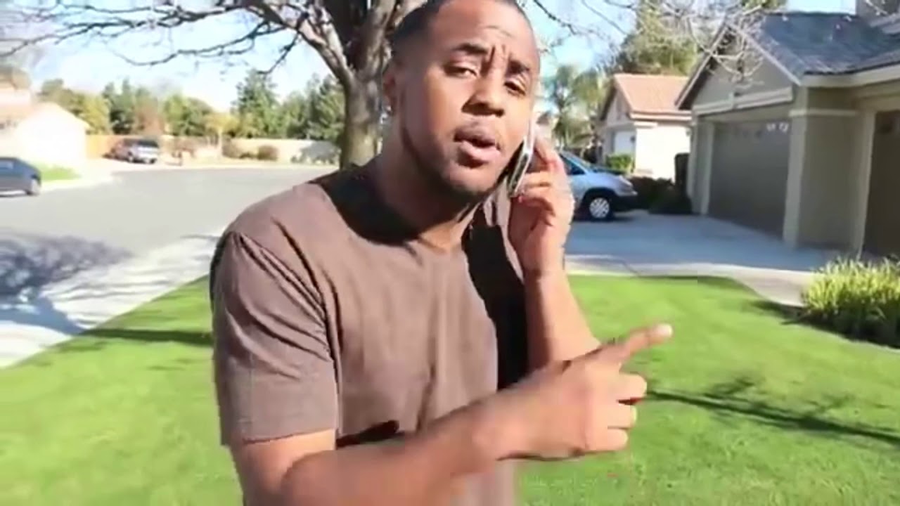 Кевин Эдвардс-младший и MzFree Throwback Skit- (2013)