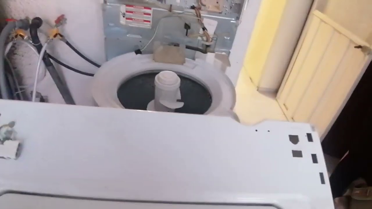 Washing machine keeps filling even when turned off; water doesn't stop leaking. SOLUTION
