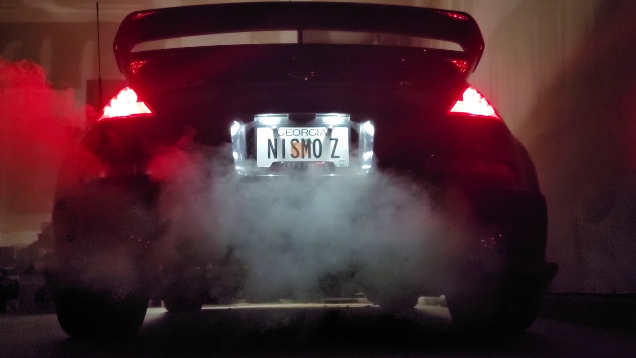 Nissan 2007 350Z Nismo with Tomei Ti Racing Titanium Dual Exhaust Cold Start at 9 PM (Part 2)