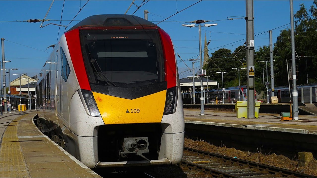 Trains at Norwich, GEML