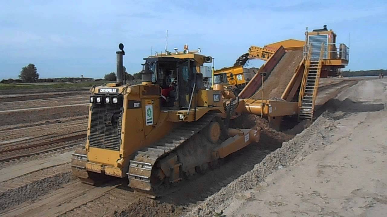 Holland Loader in Holland 4