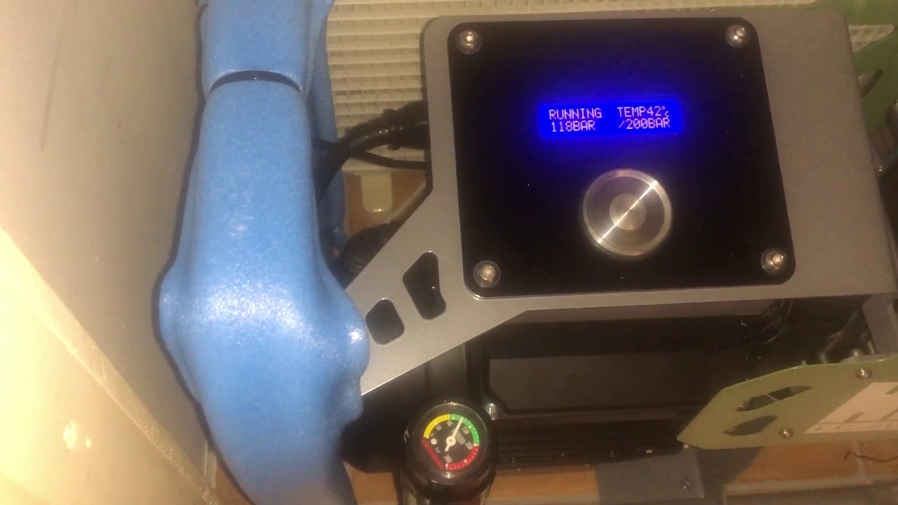 HILL EC-3000 Pump charging a Weihrauch HW100 Sporter Cylinder from 0 to 200bar
