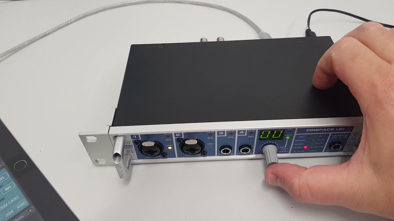 Fireface UC switch between AP and PC