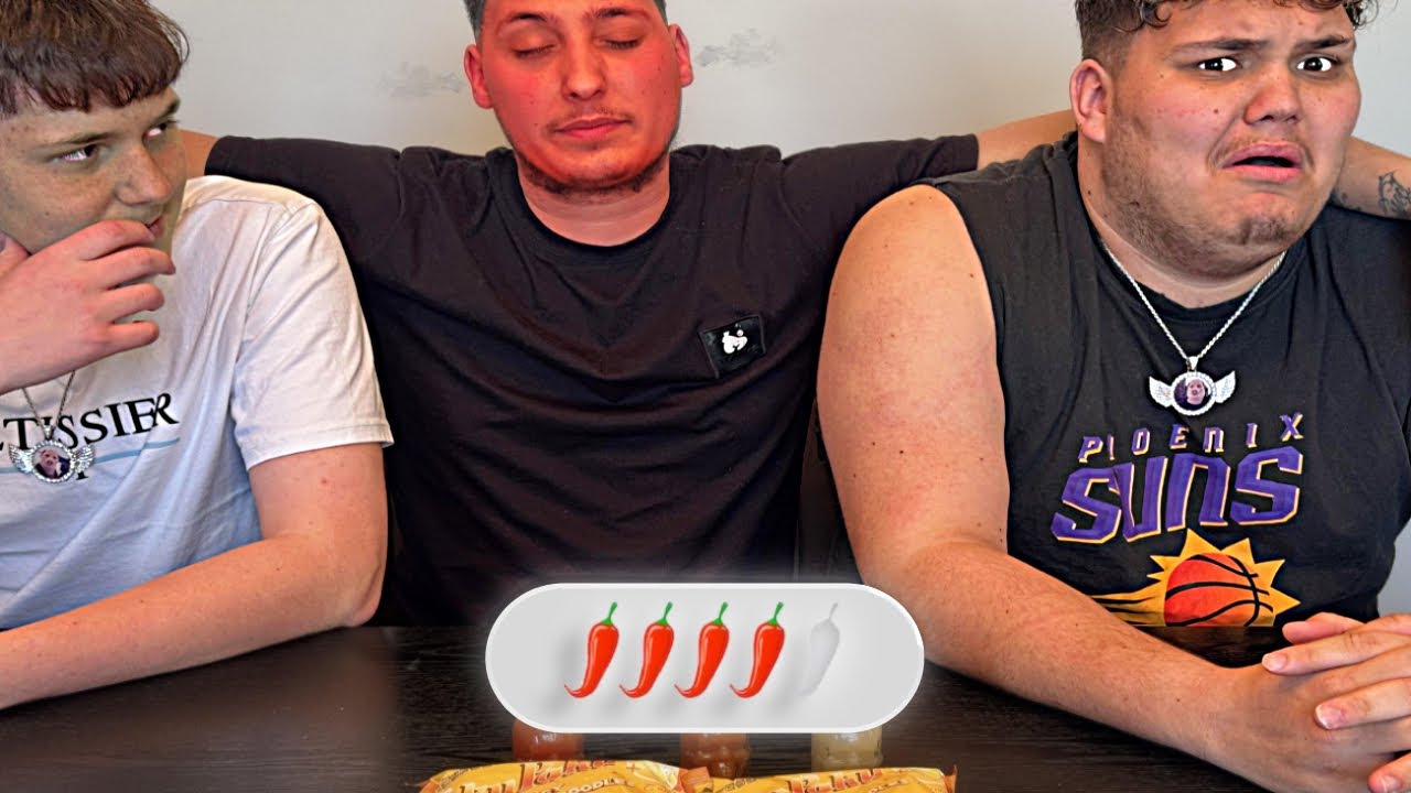Pálivý Nudle Challenge!! S Bedakadom A Sleepyyy!!