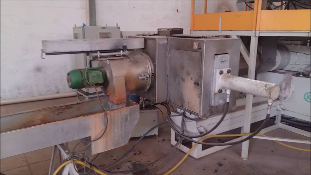 LINHA EXTRUSÃO COM AGLUTINADOR CONTÍNUO, ALIMENTAÇÃO FORÇADA, CASCATA E CORTE NA CABEÇA