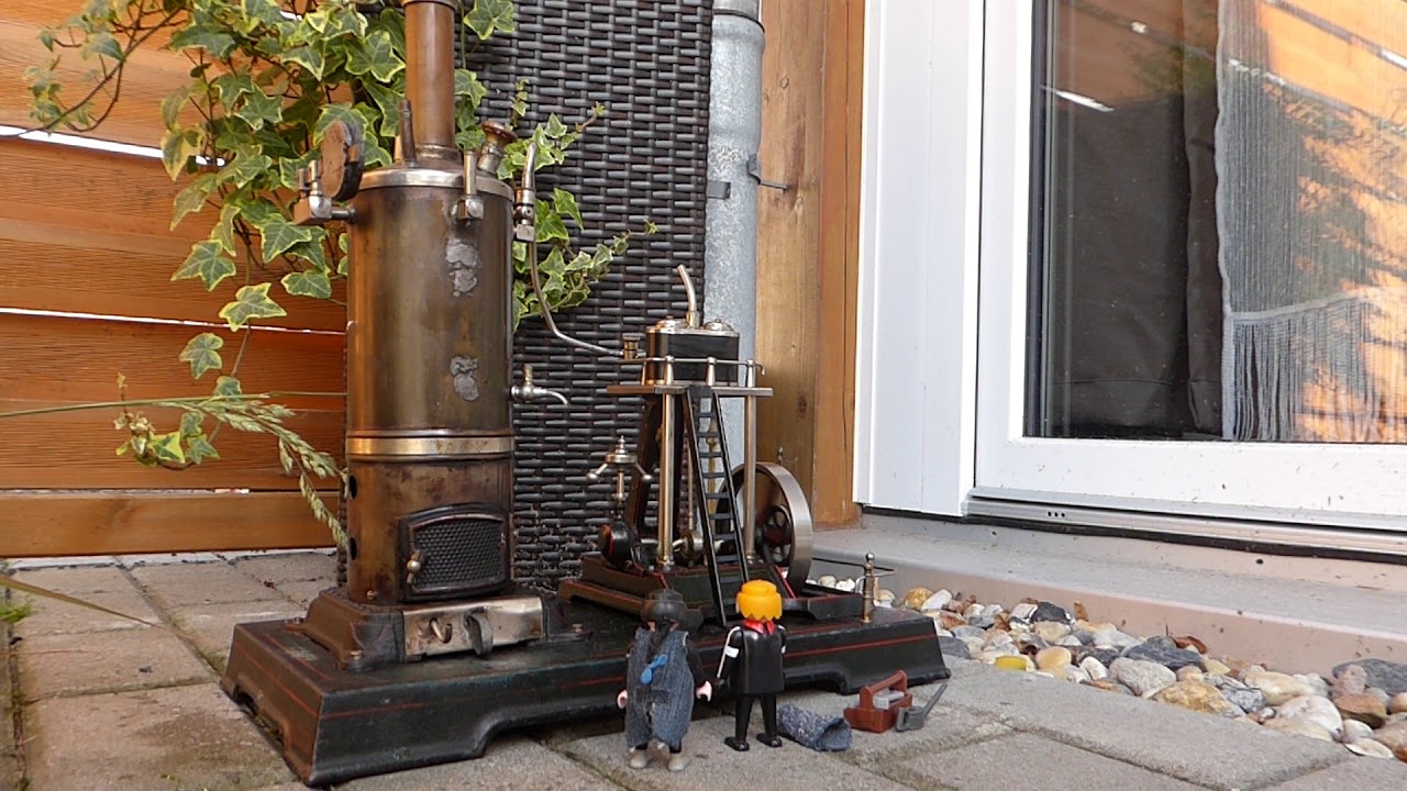 Vintage live steam: Doll Marine Steam Engine