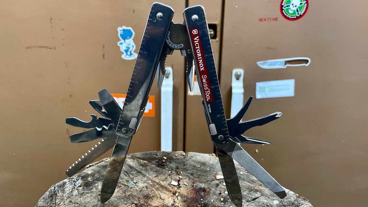 A crappy look at an excellent multitool. The Victorinox SwissTool multi tool