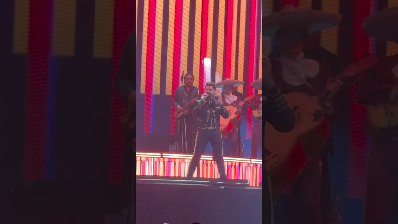 Alejandro Fernández concierto de Rey a Rey No me sé rajar 