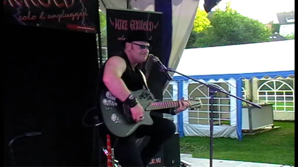 Mike Gerhold - 18.07.13 - Schlossgarten Melsungen