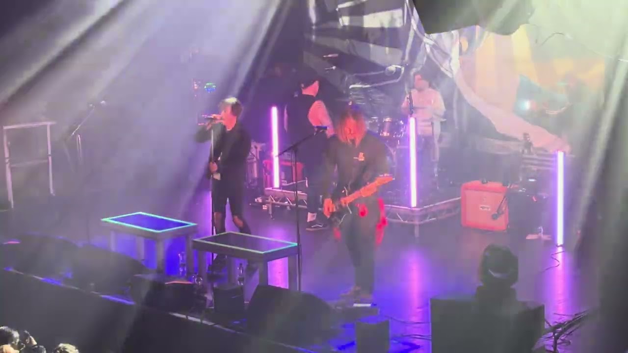 Fell Out Boy(Fall Out Boy UK Tribute Band) Dance Dance Live @ Manchester O2 Ritz 16/01/2026