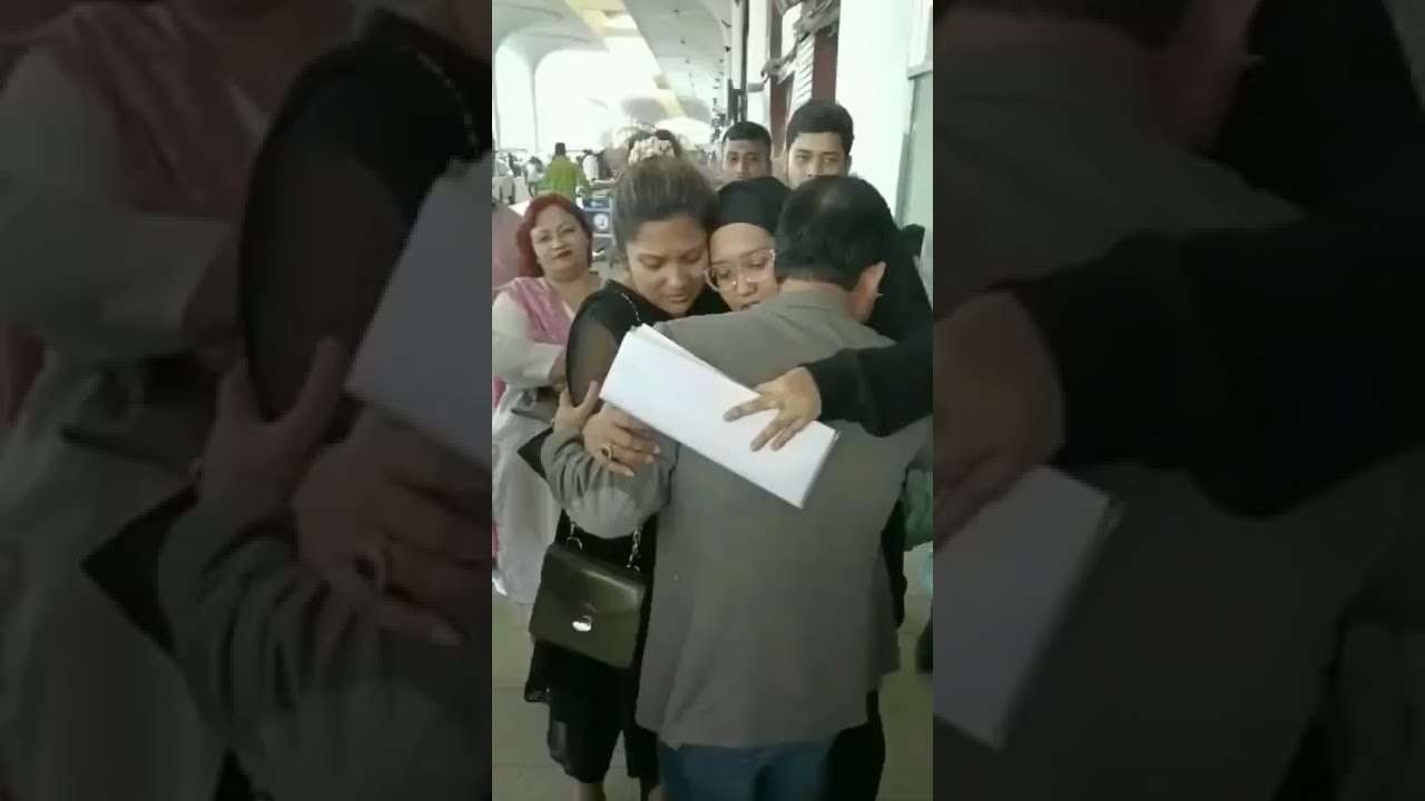 ভালো থাকিস মা! #fariasmirror #faria #mirror #canada #family #vlogs #higherstudy #emotional