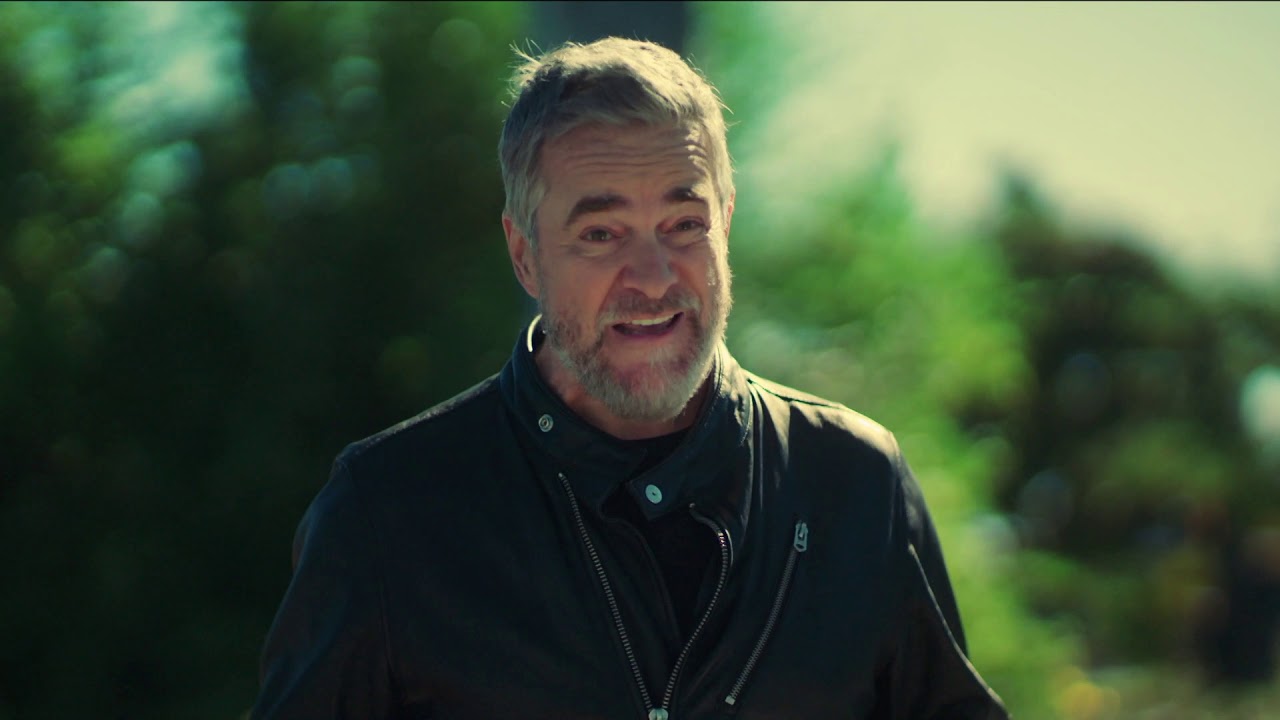 Prière de ne pas envoyer de fleurs, avec Sylvain Cossette | Sketch d'ouverture