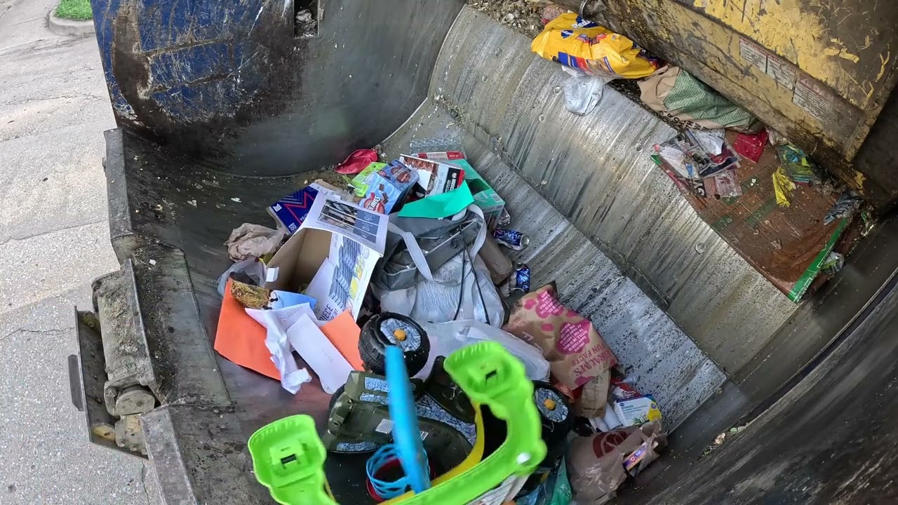 Garbage truck hopper POV: Heil RL smashing summer trash part 2