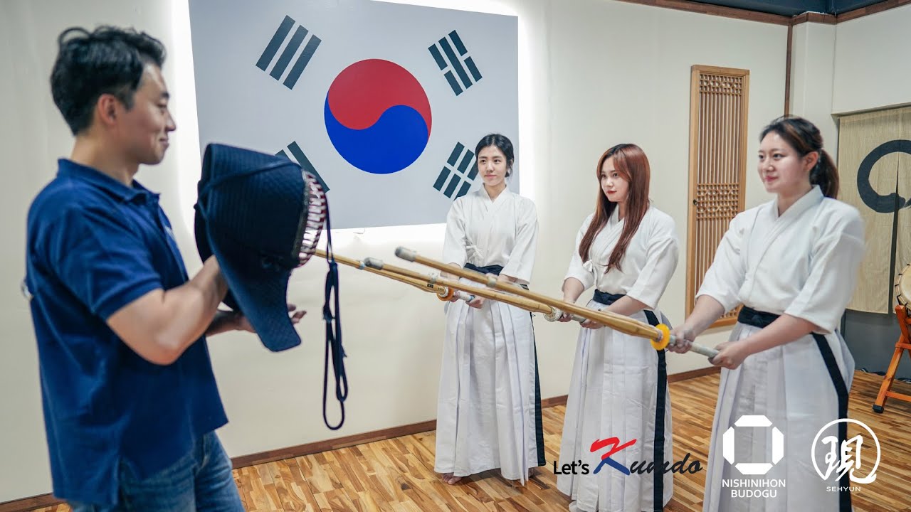 호구팔러 왔는데 왜 죽도를 겨누세ㅇ