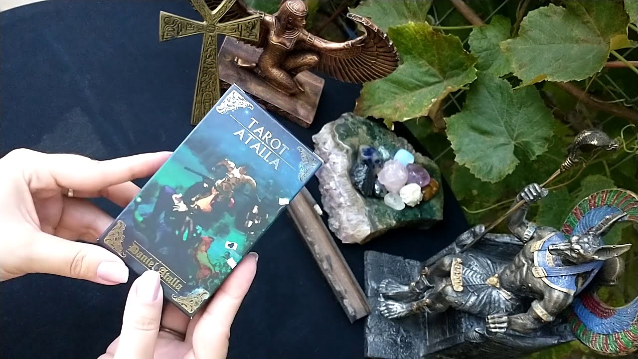 Tarot Atalla - Resenha