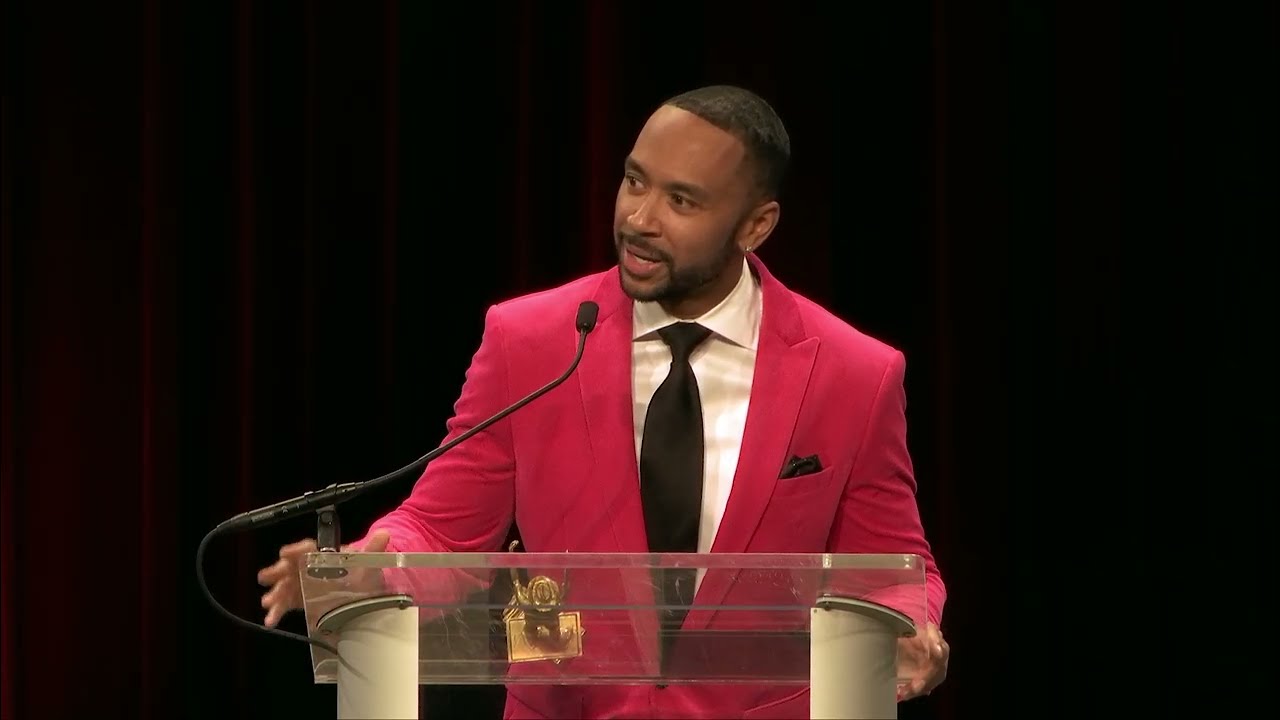 Video Creator of The Year Winner | The 7th Annual Gundie Awards