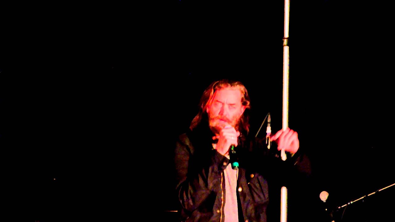 Tim Omundson - In what order do you put on pants?