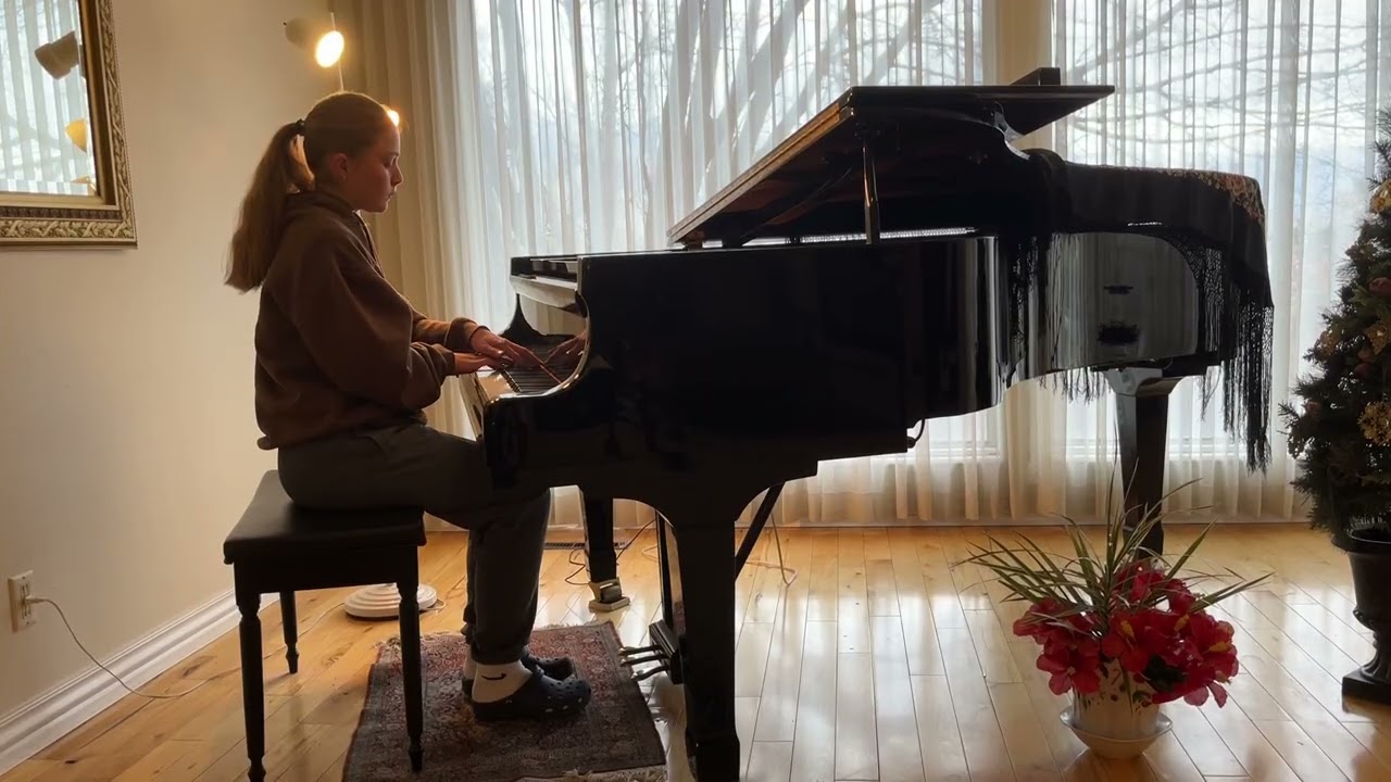 Gracie Starr performs Tarantella by MacDowell