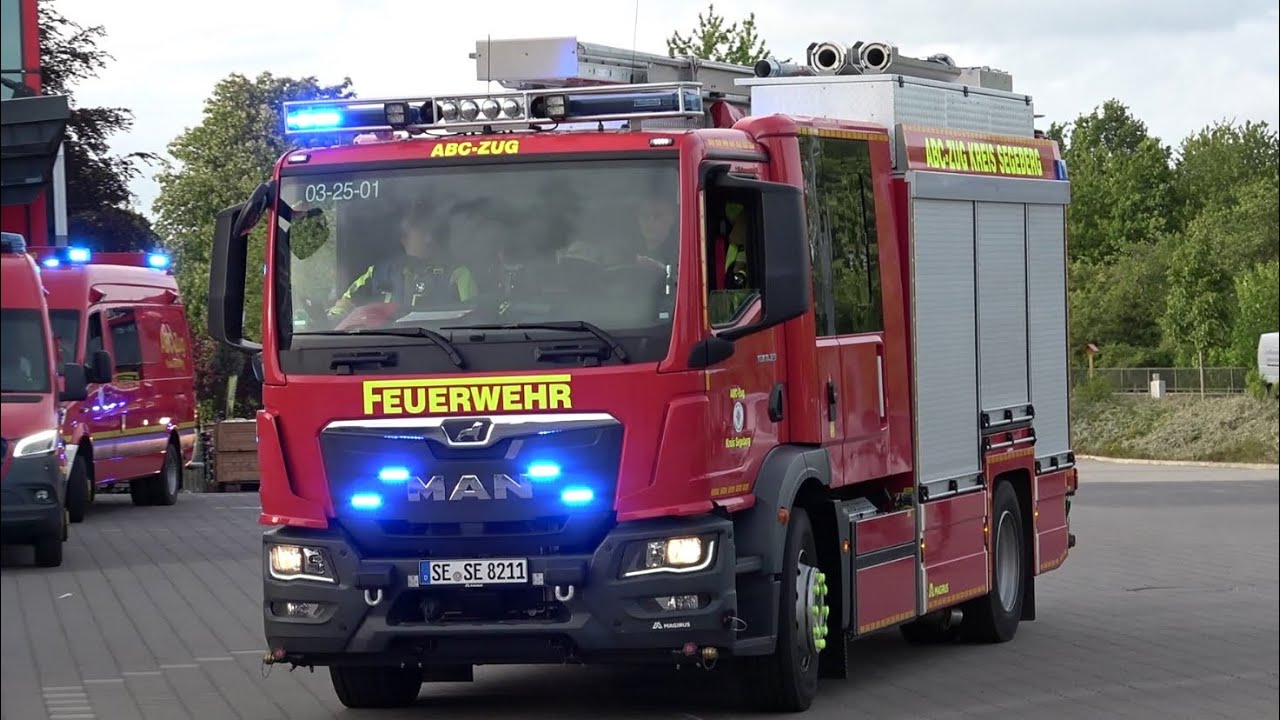 [GROßALARM im GESAMTEN KREISGEBIET!] Einsatzfahrten Feuerwehr, ABC-Zug, DRK und THW Kreis Segeberg
