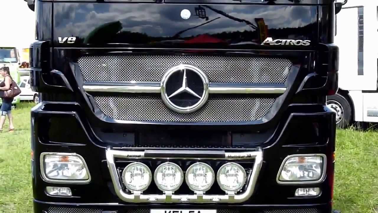 Mercedes Actros 1861 Black Edition