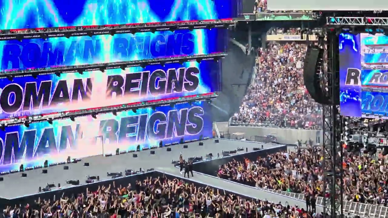 WWE Summerslam Night 1- Roman Reigns Entrance