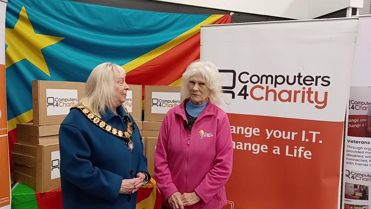 The Mayor of Preston Donates a Laptop to Chorley in Bloom