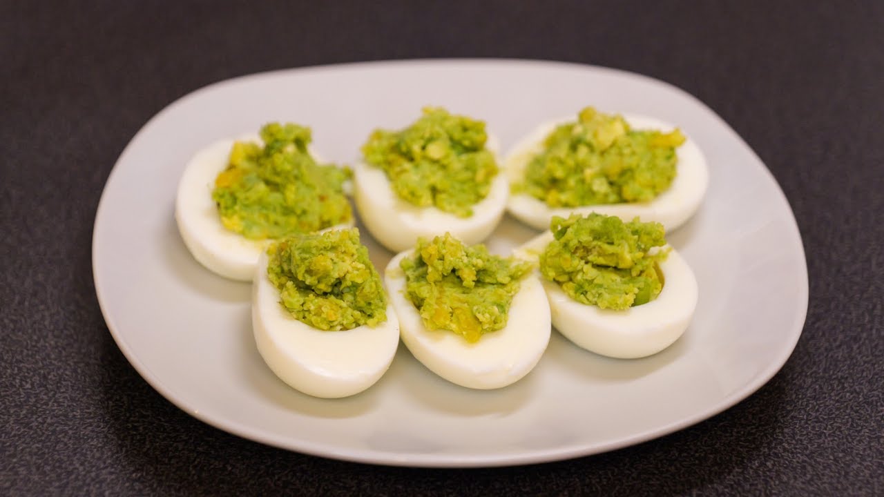 How to Make Avocado Stuffed Eggs | Healthy Skin Friendly Breakfast or Snack