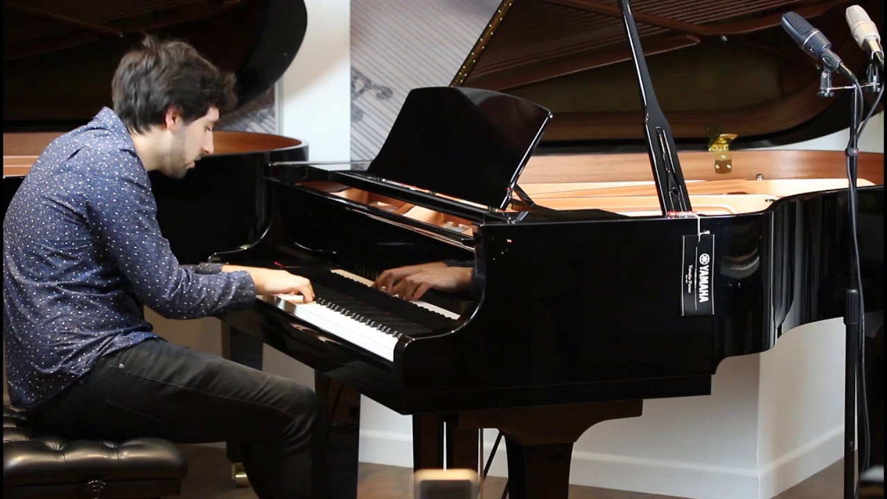New Yamaha C3X Grand Piano - Steven Gonzalez - Queen 