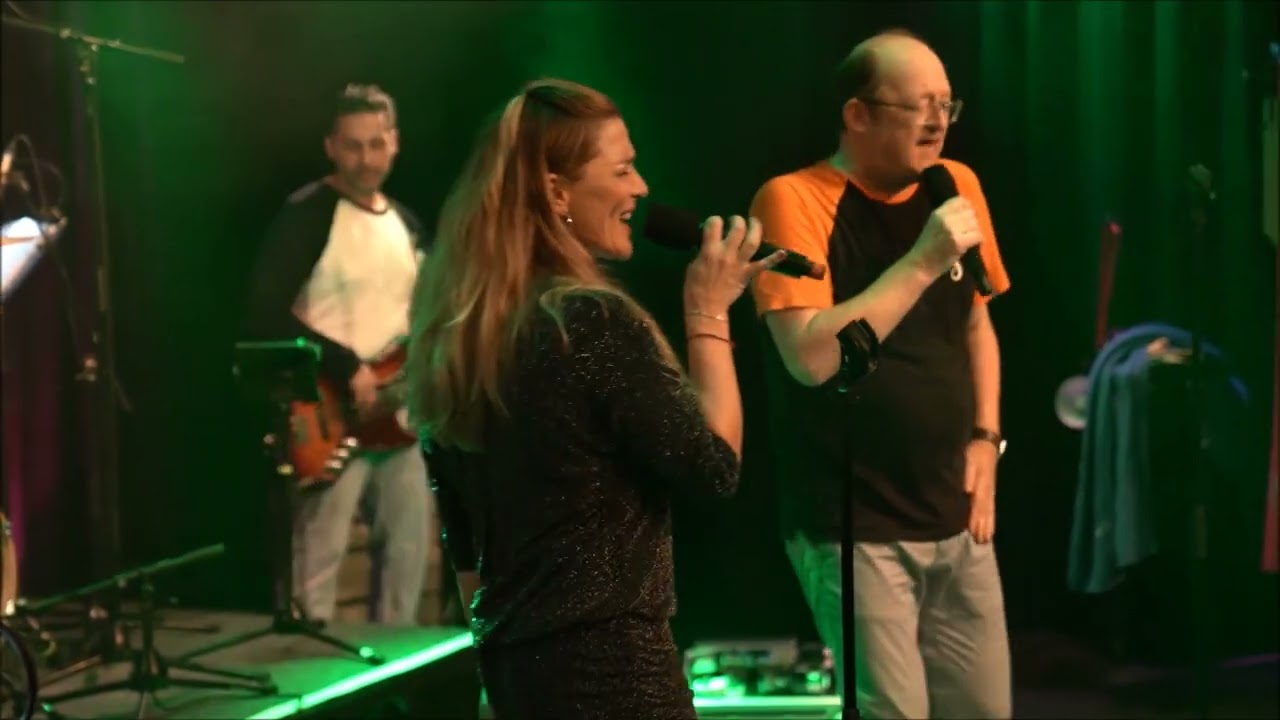 Aqua Zumba (Live)
