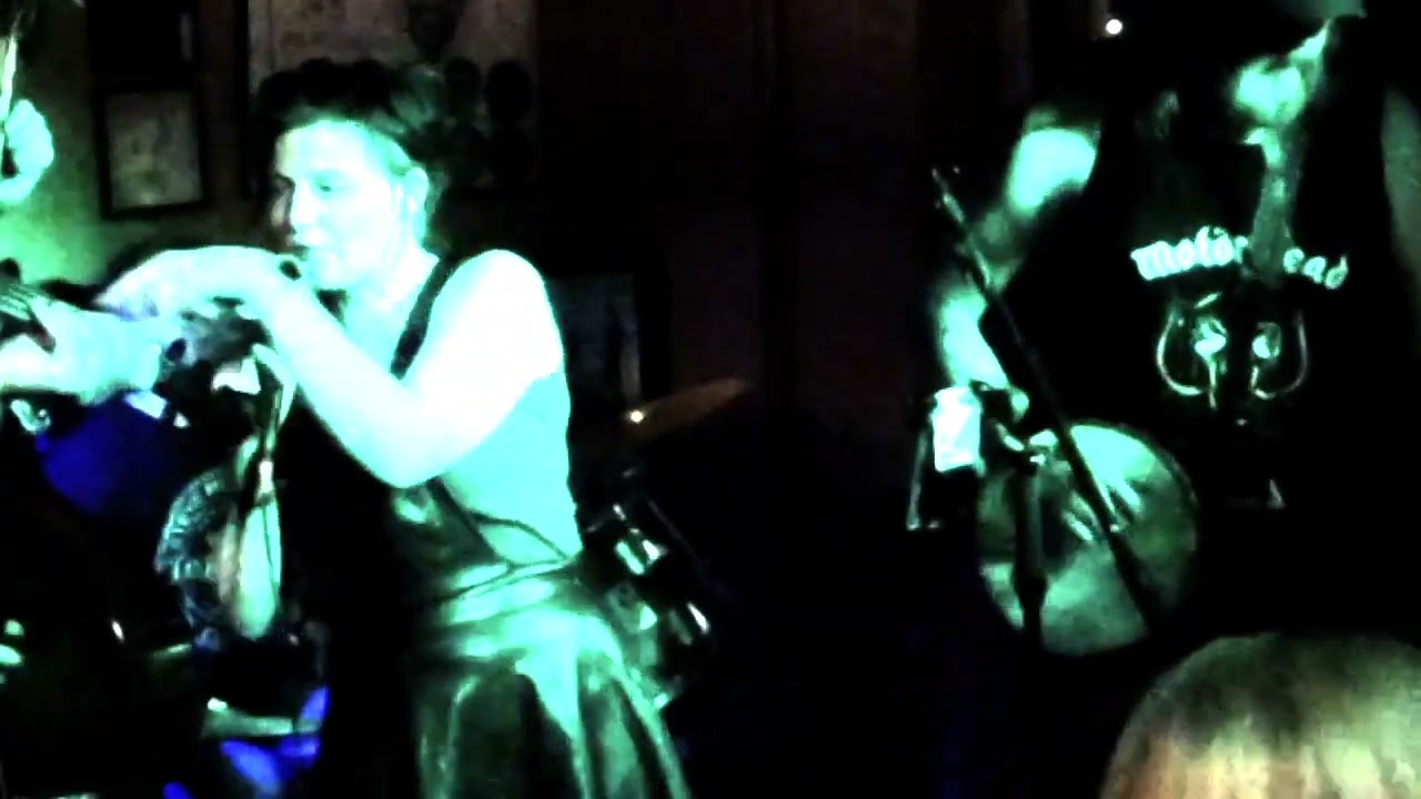 TINKERBELLA & BIG BAD BEAR, ALBERTIN KELLARI, LIVE 18-04-25