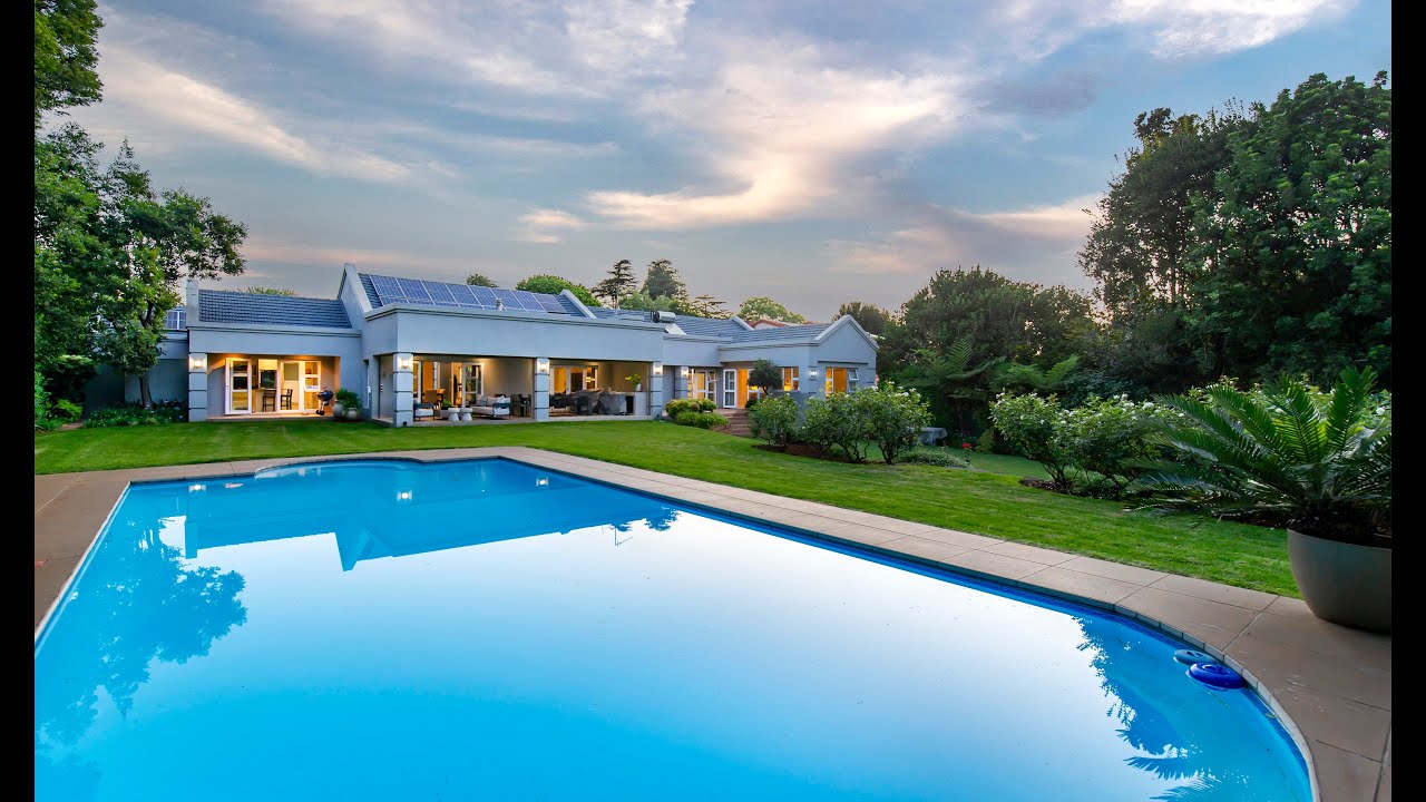 SOLD! SOLD! SOLD! 5 Bedroom House For Sale in Bedfordview - R5,100,000.00