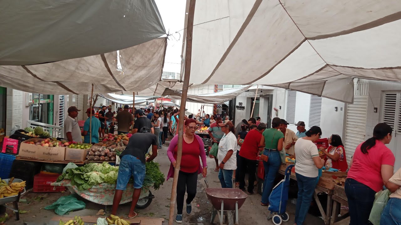 FEIRA LIVRE DE JUPI-PE COM PRODUTOS FRESCOS E FARTURAS 09-01-2025