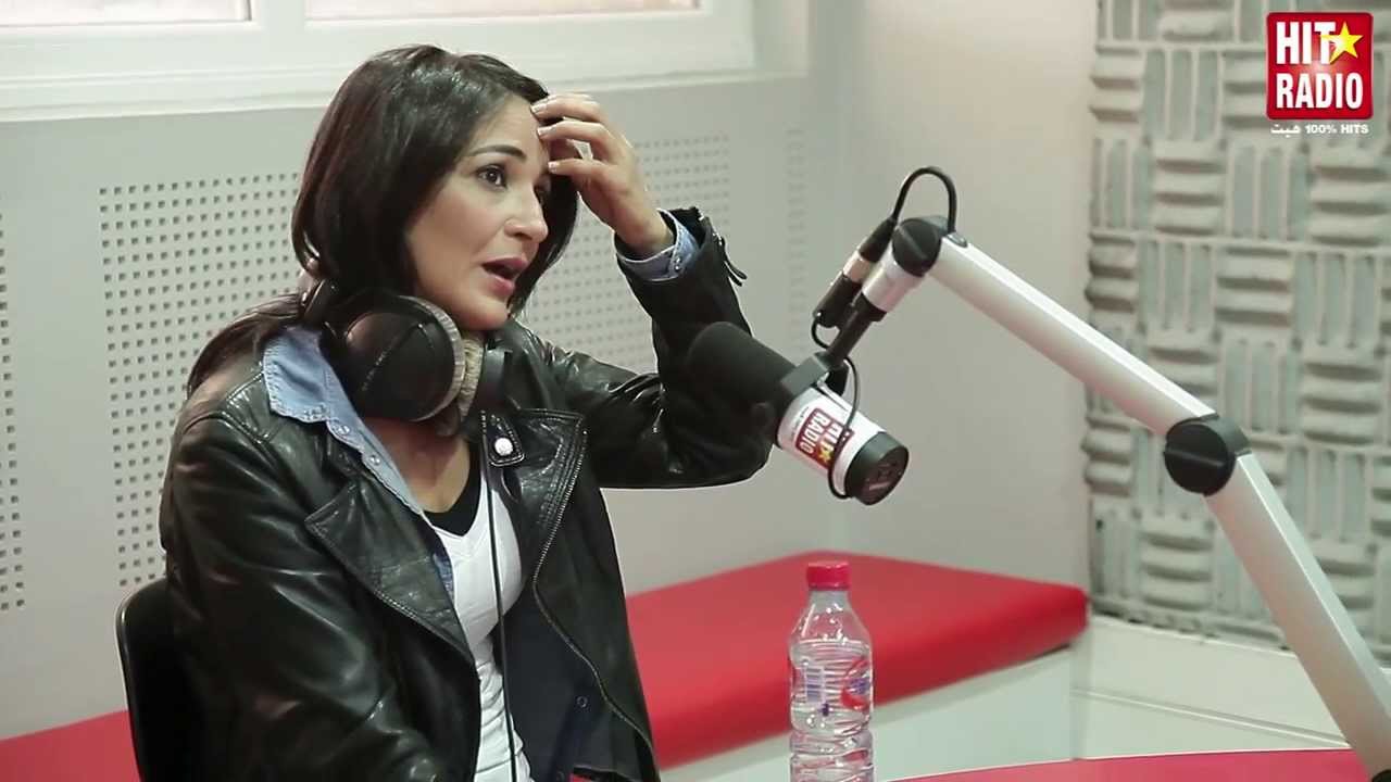 HANANE FADILI DANS LE MORNING DE MOMO SUR HIT RADIO - 17/03/14