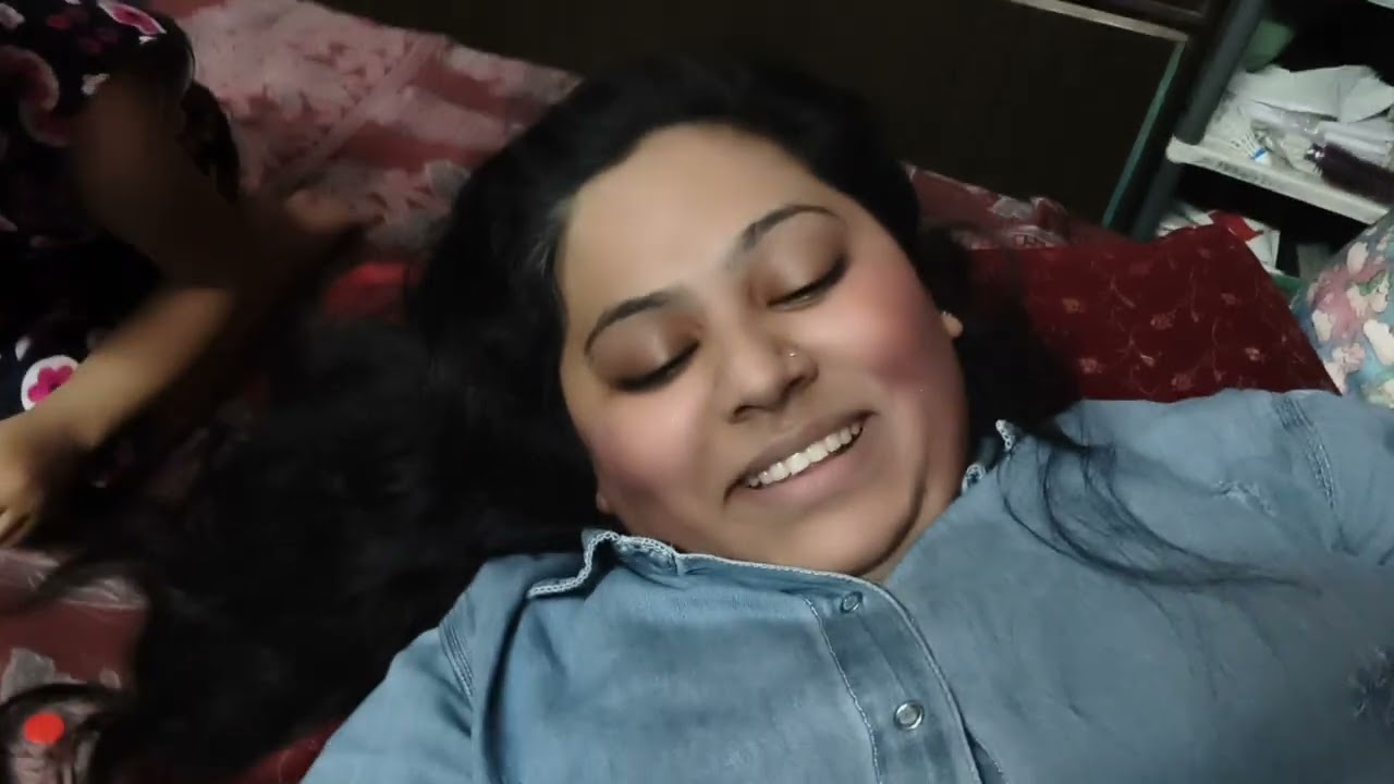 Mayesha ne kiya apni bua ka makeup# maine b liya badala# day 21 daily vlogs# family vlogs 