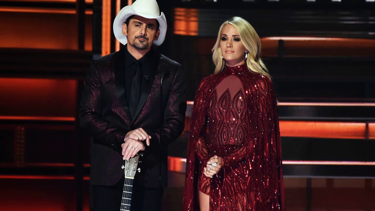 'Think before he tweets': CMA Awards open with a gentle Trump jab