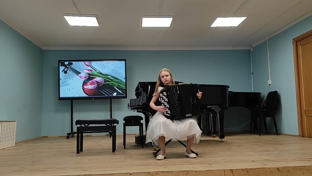 История о бумажном кораблике, мечтавшем стать пароходом🎼✍🏻 Артём Нижник🪗Баян Александра Путниньш