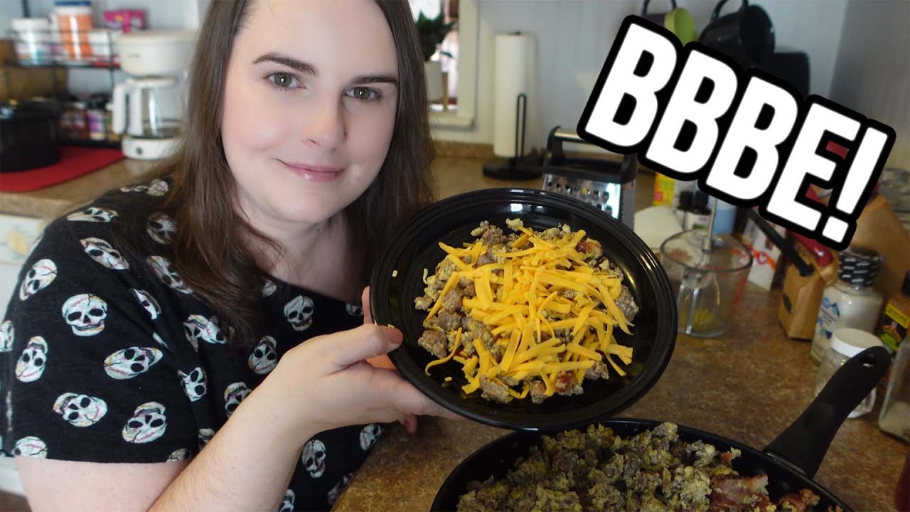 Vlogmas Day 17 ~ Cooking a Carnivore Budget Meal (Beef, Bacon, Butter & Eggs Skillet) Chatty Vlog!