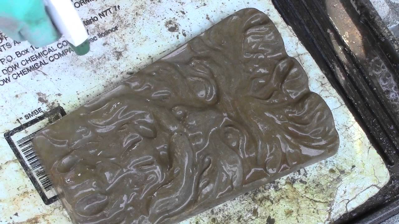 diymolds.com -Acid Stain on Concrete Casting