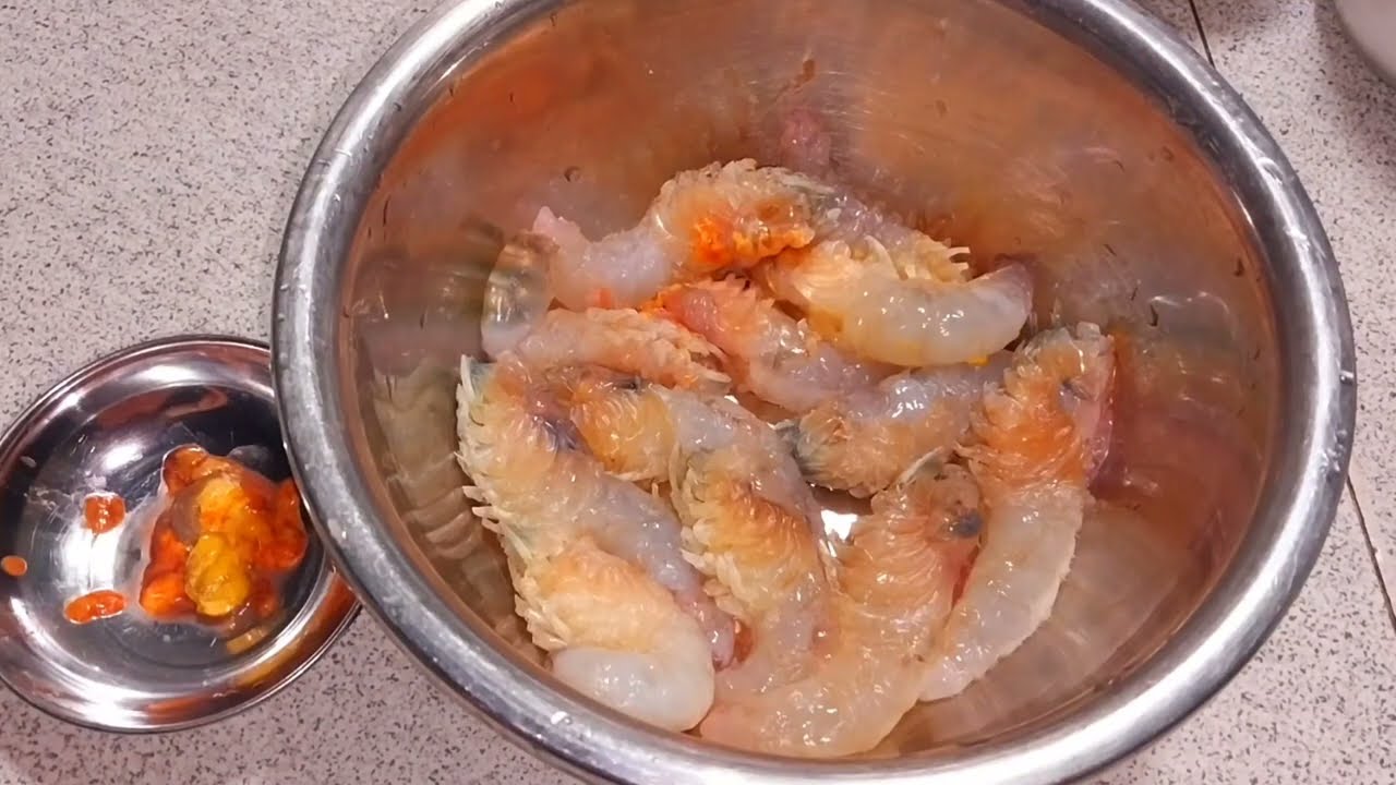 Làm Tôm Kho Tàu Cách Truyền Thống Rất Ngon