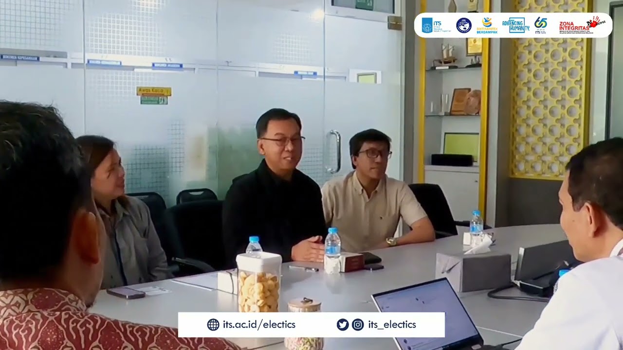 Kunjungan College of Computing Studies, University of St. La Salle ke FT-EIC ITS