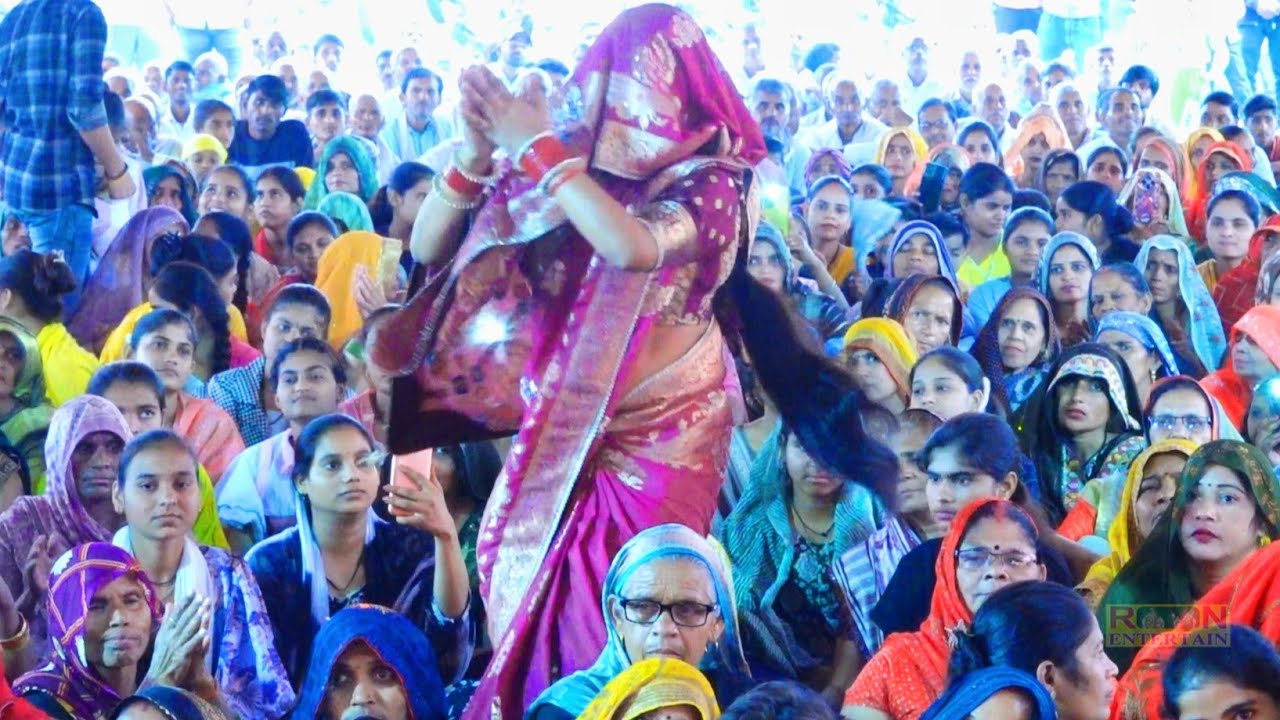 लम्बी चोटी बाली भाभी का झटके बाला डांस ✓✓Neelam Shastri 