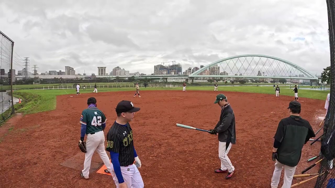 20260201彩虹練球