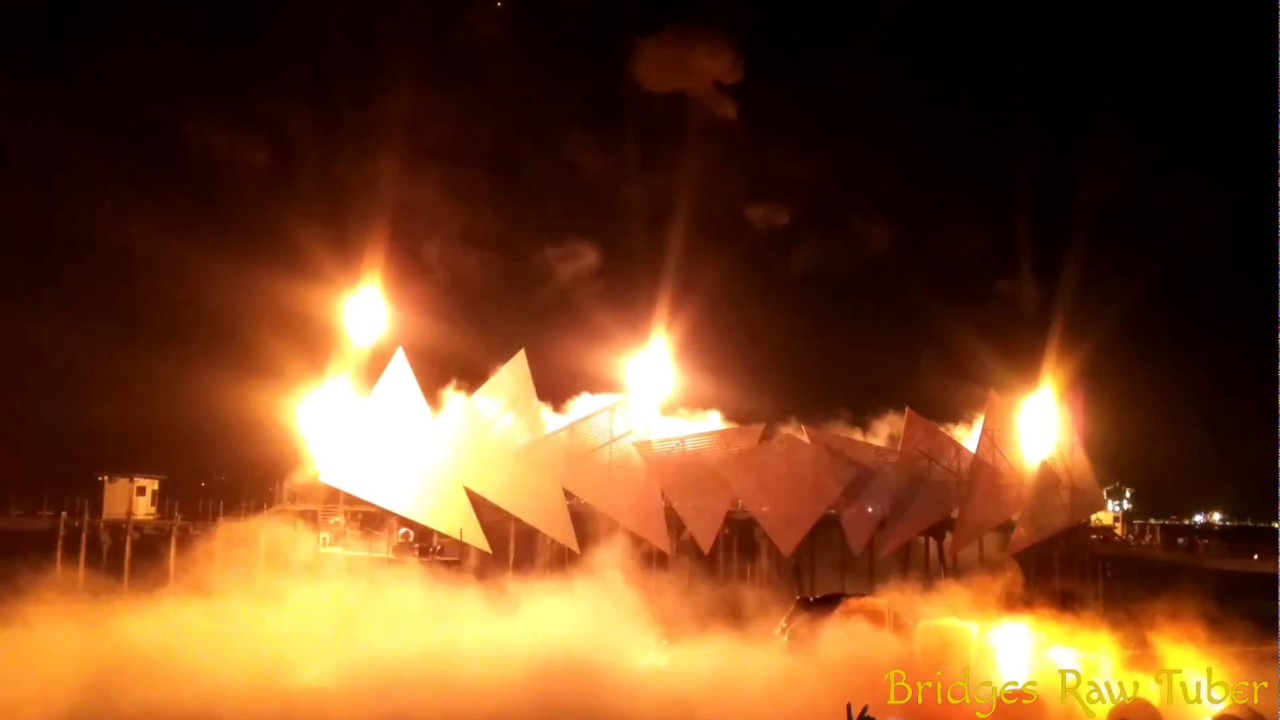 Wings of Time laser light Show at Sentosa Singapore