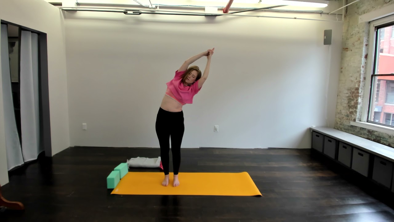 Morning Yoga Practice | Start your day with yoga (18 min)